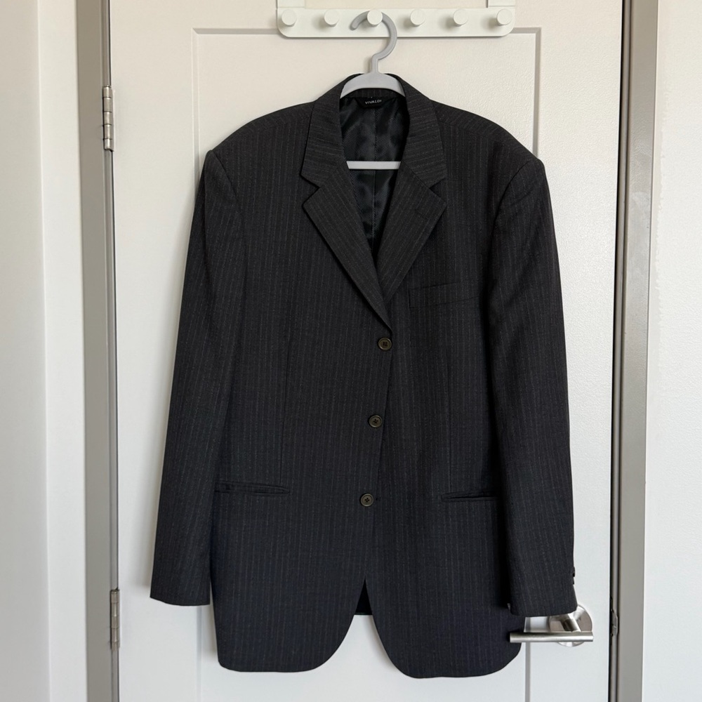 Classic Black Pinstripe Men's Suit Jacket